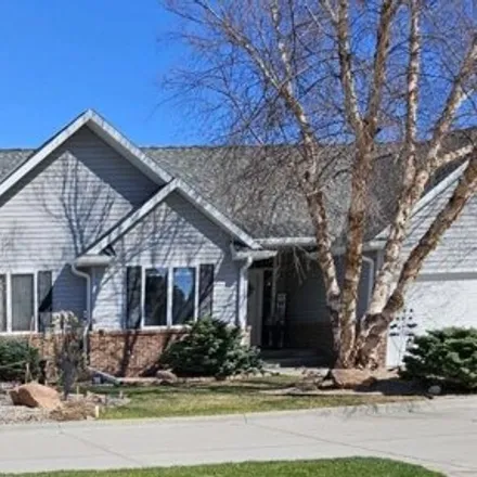 Buy this 4 bed house on 2806 West 37th Street in Kearney, NE 68845