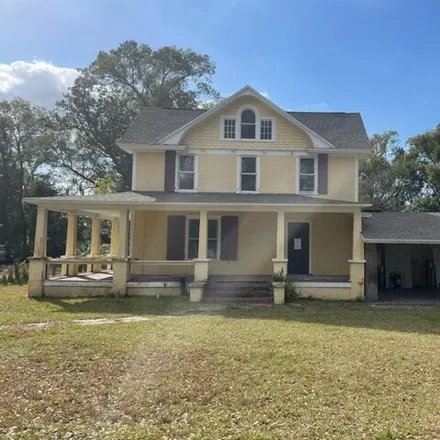 Buy this 4 bed house on 217 North Oak Avenue in Orange City, Volusia County