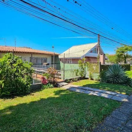 Buy this 4 bed house on Rua Lamenha Lins 2915 in Parolin, Curitiba - PR