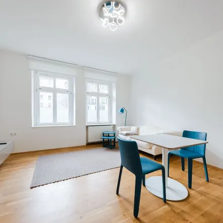 Image 2 - Tumblingerstraße, 80337 Munich, Germany - Apartment for rent