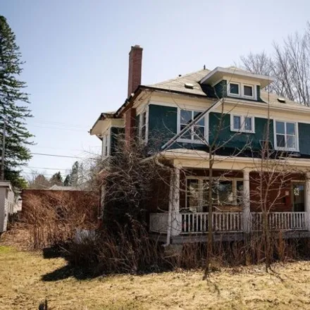 Buy this 3 bed house on 695 West Genesee Street in Stambaugh, Iron River