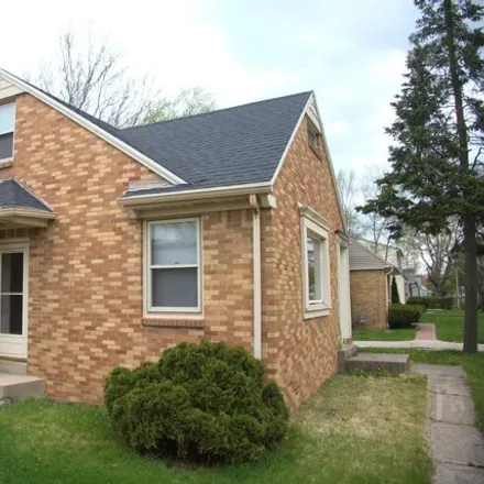 Buy this 3 bed house on 5355 North 51st Boulevard in Milwaukee, WI 53218