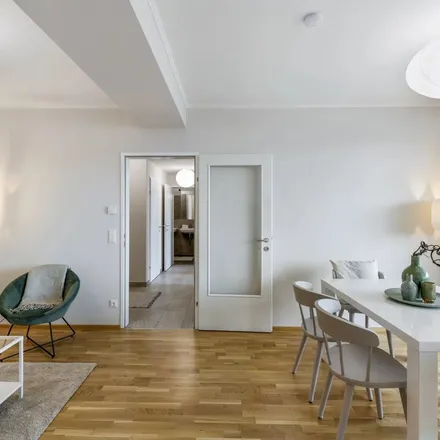 Rent this 3 bed apartment on Hauptplatz in 2320 Gemeinde Schwechat, Austria
