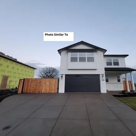 Buy this 4 bed house on 554 Creekside Drive Southeast in Salem, OR 97306