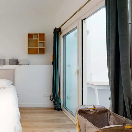 Rent this 11 bed room on Hôtel Margirier in Rue Jean de Bernardy, 13001 Marseille