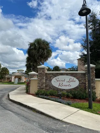 Buy this 2 bed condo on 3197 Secret Lake Drive in Osceola County, FL 34747