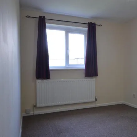 Image 5 - Pipers Close, Haverhill, CB9 0LP, United Kingdom - Townhouse for rent