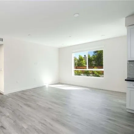 Rent this 3 bed apartment on 6120 Woodman Avenue in Los Angeles, CA 91401