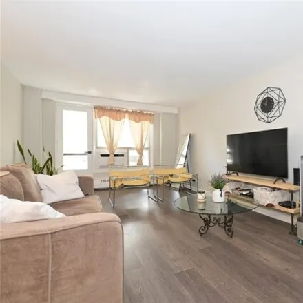 Image 7 - 98-05 63rd Road, New York, NY 11374, USA - Apartment for sale