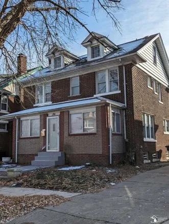 Buy this 4 bed house on 3053 Taylor Street in Detroit, MI 48206