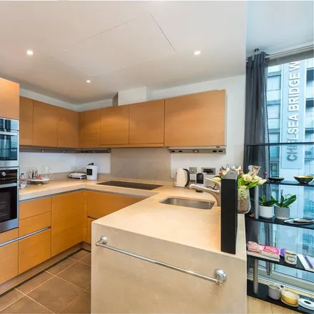 Image 3 - Eustace Building, 372 Queenstown Road, London, SW11 8PP, United Kingdom - Apartment for rent