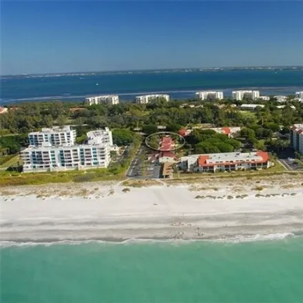 Buy this 3 bed townhouse on 1996 Gulf Of Mexico Drive in Longboat Key, Sarasota County