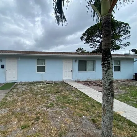 Rent this 3 bed house on 4559 Coconut Road in Palm Beach County, FL 33461