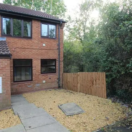 Rent this 1 bed room on Avonbank Close in Callow Hill, B97 5XR