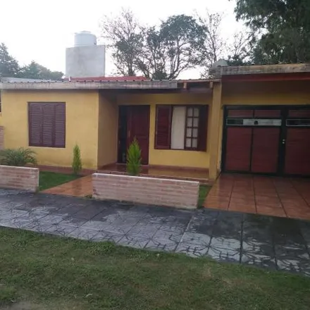 Buy this 2 bed house on Poeta Guiñazu in Villa Bustos, Santa María