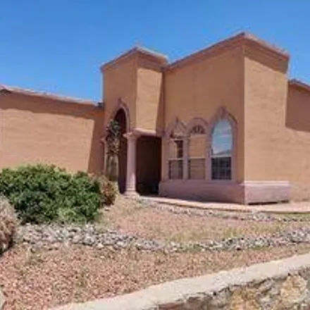 Image 2 - 12227 Amstater Circle, El Paso, TX 79936, USA - House for sale