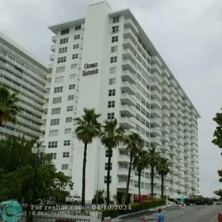 Image 9 - Ocean Summit, 4010 Galt Ocean Drive, Fort Lauderdale, FL 33308, USA - Condo for rent