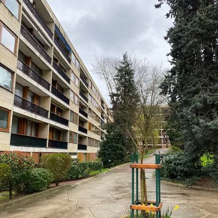 Image 5 - 6 Avenue Corneille, 78170 La Celle-Saint-Cloud, France - Apartment for rent