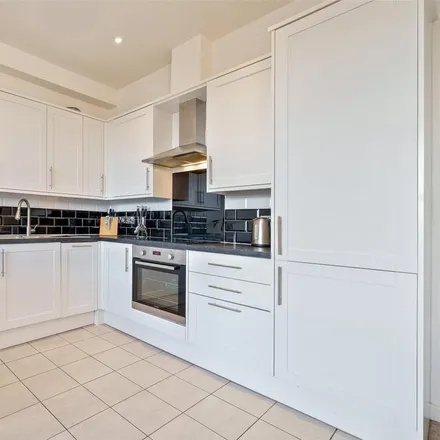 Rent this 2 bed apartment on New Peking Chef in Emmview Close, Wokingham