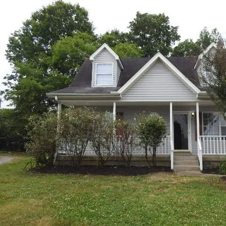 Rent this 3 bed house on 899 Albin Court in La Vergne, TN 37086