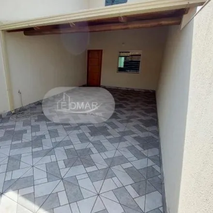 Buy this 3 bed house on Rua Quaresmeira in Sede, Contagem - MG