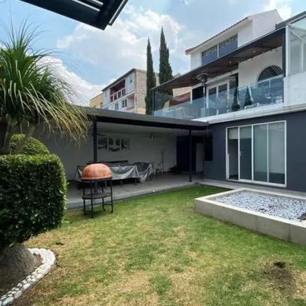 Buy this 4 bed house on Calle Golondrina in 52945 Ciudad López Mateos, MEX