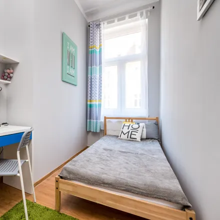 Rent this 5 bed room on Mostowa 33 in 61-854 Poznań, Poland