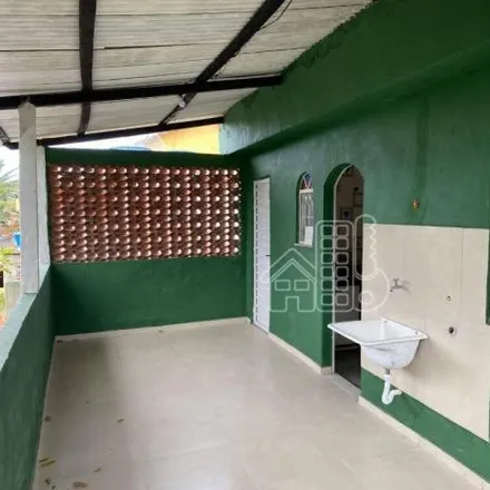 Buy this 3 bed house on Rua Ronaldo de Carvalho in Mutondo, São Gonçalo - RJ