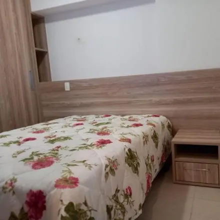 Buy this 2 bed apartment on Avenida Presidente Castelo Branco in Guilhermina, Praia Grande - SP