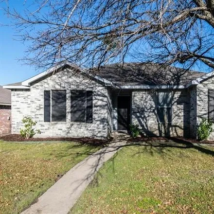 Buy this 3 bed house on 1423 Stewart Drive in Rockwall, TX 75032