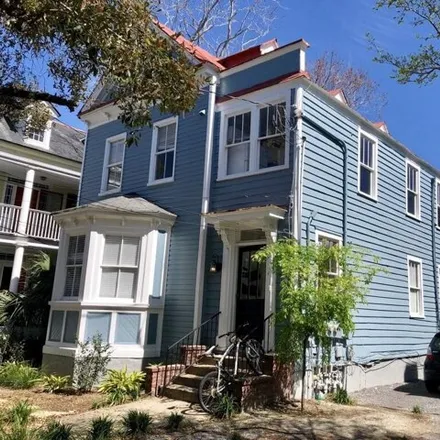 Buy this 1studio house on 208 Ashley Avenue in Charleston, SC 29403