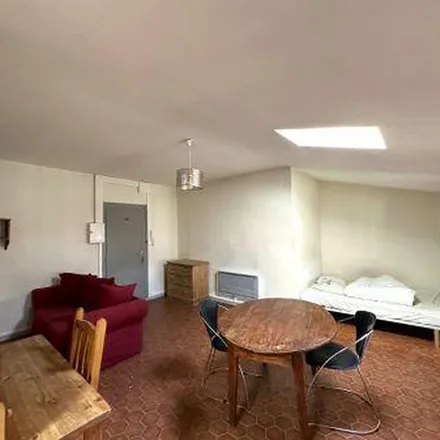 Rent this 1 bed apartment on 9 Rue de l'Hôtel de Ville in 82000 Montauban, France
