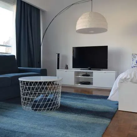 Rent this 1 bed apartment on Avenue Georges Henri - Georges Henrilaan 400 in 1200 Woluwe-Saint-Lambert - Sint-Lambrechts-Woluwe, Belgium