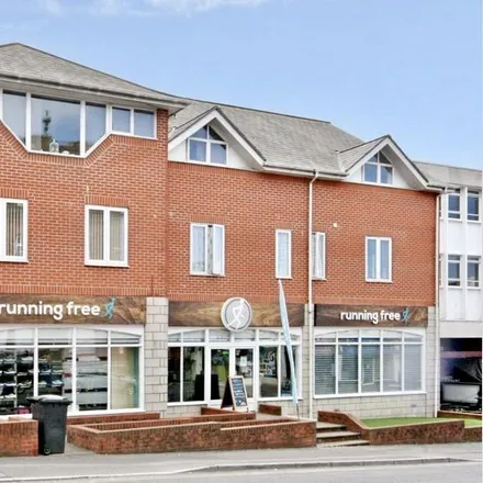 Rent this 2 bed apartment on Bournemouth Road in Poole, BH14 0ES