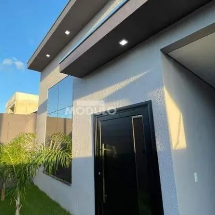 Buy this 3 bed house on Rua dos Pica-Paus in Nova Uberlândia, Uberlândia - MG