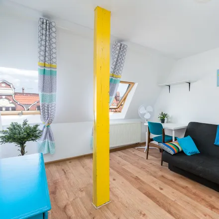 Rent this 4 bed room on Wierzbięcice 29 in 61-542 Poznań, Poland