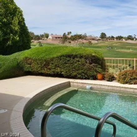 Image 3 - Desert Willow Golf Course, 2020 West Horizon Ridge Parkway, Henderson, NV 89012, USA - House for sale