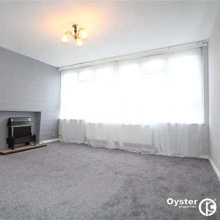 Rent this 3 bed apartment on Glebelands Road in London, TW14 9BW