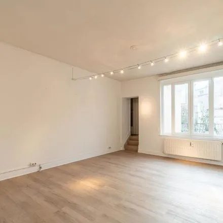 Rent this 1 bed apartment on Rue Watteeu - Watteeustraat 27 in 1000 Brussels, Belgium