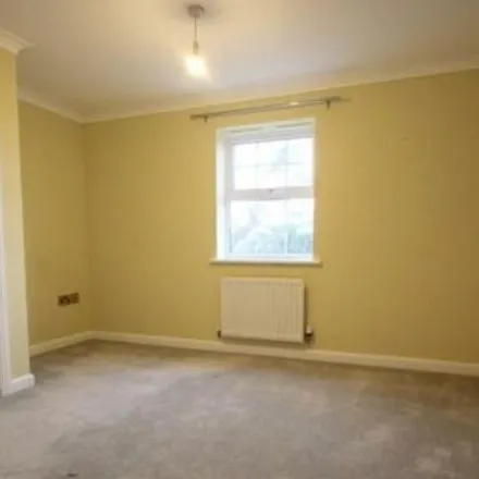 Image 7 - Rustic Close, Braintree, CM7 3RX, United Kingdom - Townhouse for rent