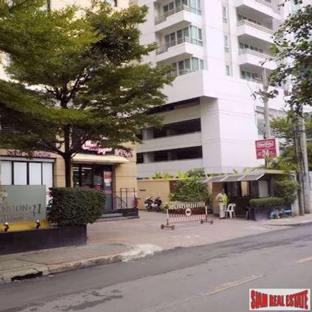 Image 1 - unnamed road, Asok, Vadhana District, Bangkok 10110, Thailand - Apartment for sale