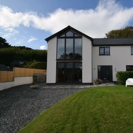 Buy this 4 bed house on unnamed road in Criccieth, LL52 0PY
