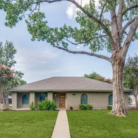 Rent this 3 bed house on 2306 Flat Creek Dr in Richardson, Texas