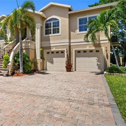 Buy this 4 bed house on 1906 Dolphin Boulevard South in Pinellas County, FL 33707