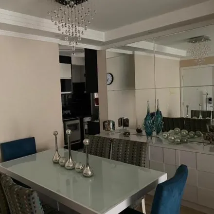 Buy this 3 bed apartment on X Supermercados - Loja 11 - Vila Rosália (Vila Galvão) in Avenida Doutor Timoteo Penteado 2460, Vila Galvão