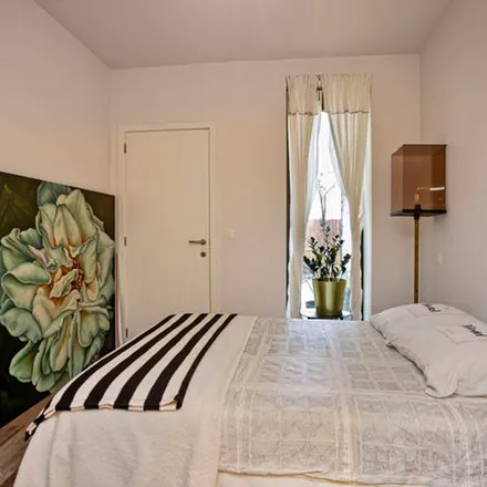 Rent this 2 bed apartment on Godefriduskaai 56-58 in 2000 Antwerp, Belgium