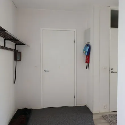Rent this 3 bed apartment on Karpalokuja 1 in 40340 Jyväskylä, Finland