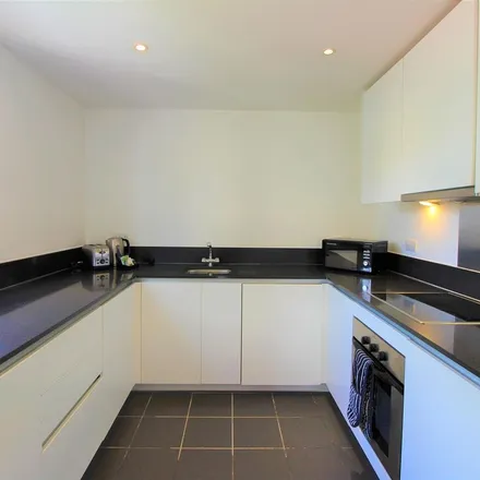 Image 4 - Moira, 2 Mastmaker Road, Canary Wharf, London, E14 9AW, United Kingdom - Apartment for rent