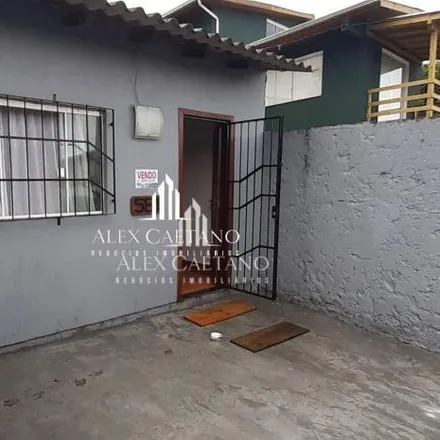 Buy this 1 bed house on Servidão Manoel Cezário Coelho in São João do Rio Vermelho, Florianópolis - SC
