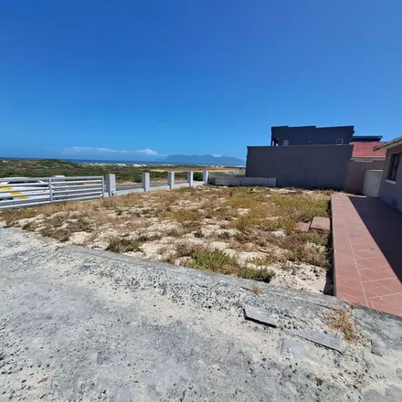 Image 2 - Pelican Walk, Cape Town Ward 66, Western Cape, 7941, South Africa - Apartment for rent